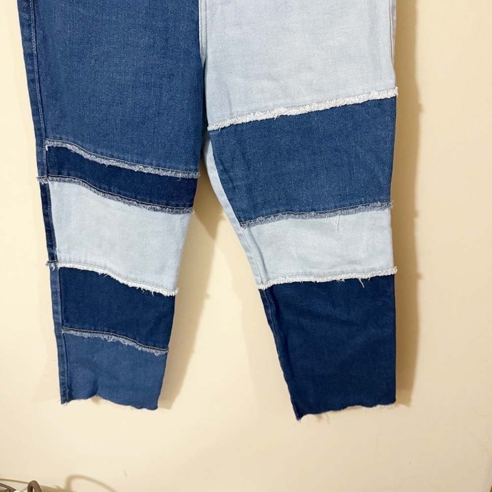 Hollister Ultra High Rise Vintage Straight Womens Jeans Size 29 (9S) Denim - Picture 6 of 6